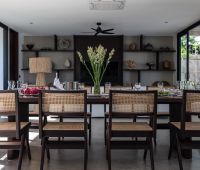 Villa Gendang, Dining Table